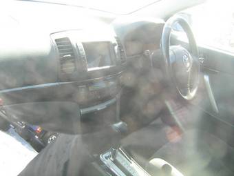 2002 Toyota Allion Photos