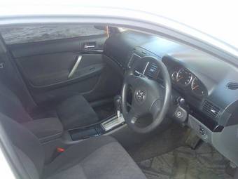 2002 Toyota Allion Images