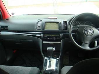 2002 Toyota Allion Pics