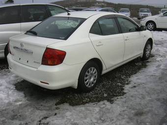 2002 Toyota Allion Images