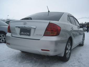 2002 Toyota Allion Photos