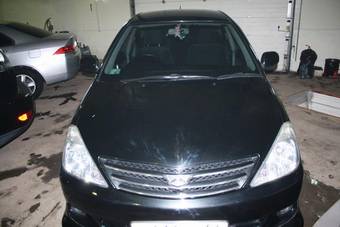2002 Toyota Allion Images