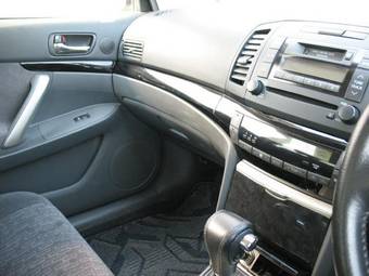 2002 Toyota Allion Photos