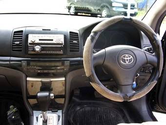 2002 Toyota Allion Photos
