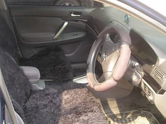 2002 Toyota Allion Photos