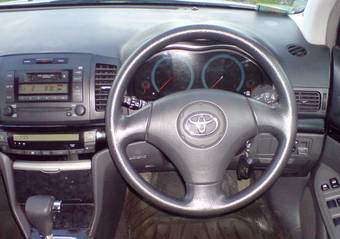 2002 Toyota Allion Pictures