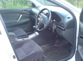 2002 Toyota Allion Photos