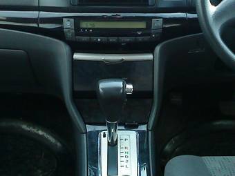 2002 Toyota Allion Pics