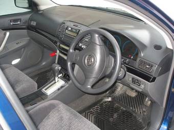 2002 Toyota Allion Photos