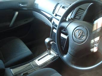 2002 Toyota Allion Photos