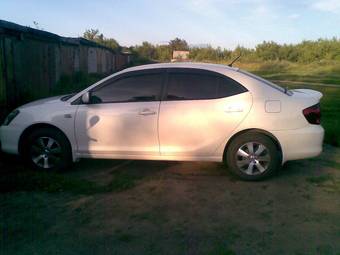 2002 Toyota Allion Pics