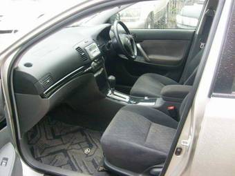 2002 Toyota Allion Photos