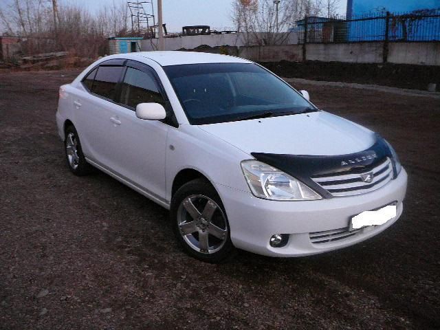 2003 Toyota Allion