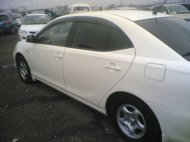 2003 Toyota Allion