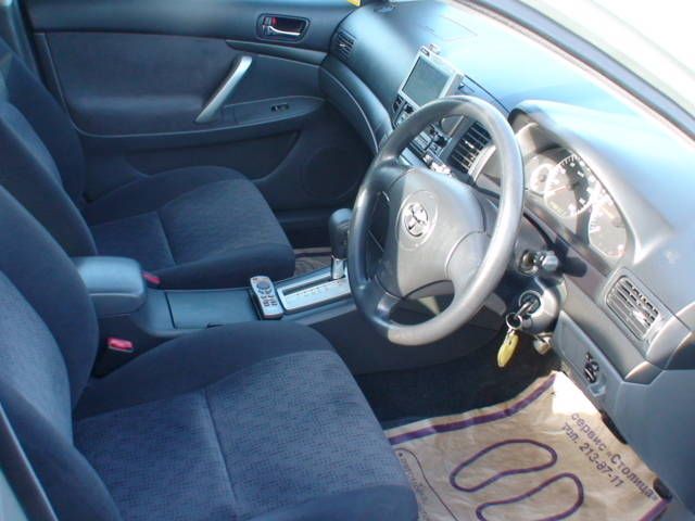 2003 Toyota Allion