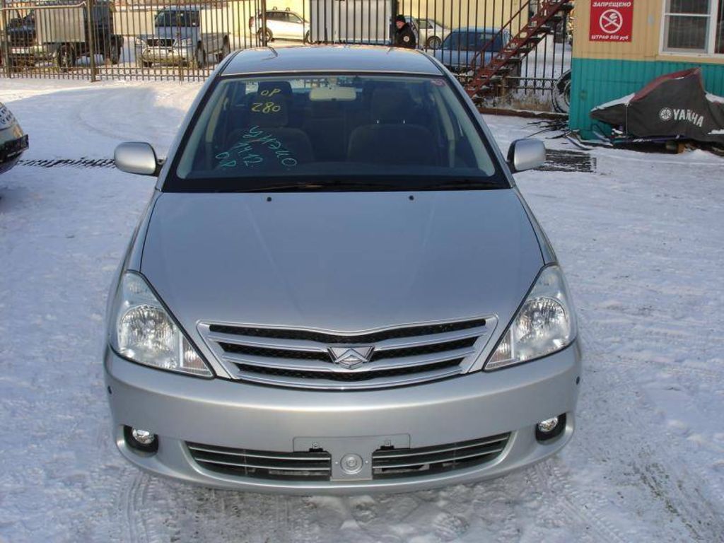 2003 Toyota Allion