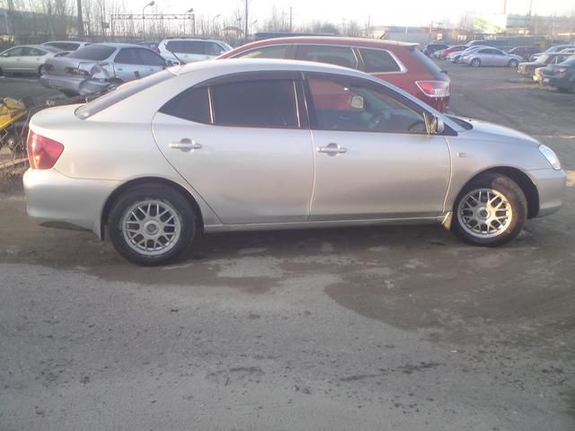 2003 Toyota Allion