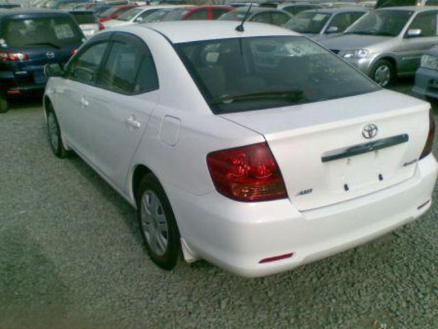 2003 Toyota Allion