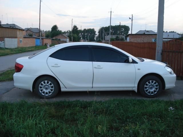 2003 Toyota Allion