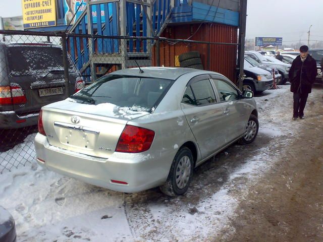 2003 Toyota Allion