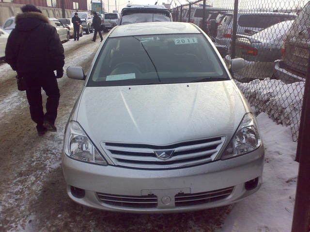 2003 Toyota Allion