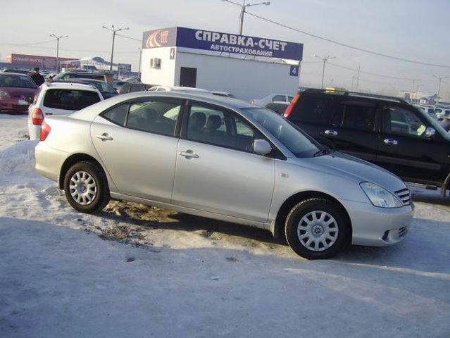 2003 Toyota Allion