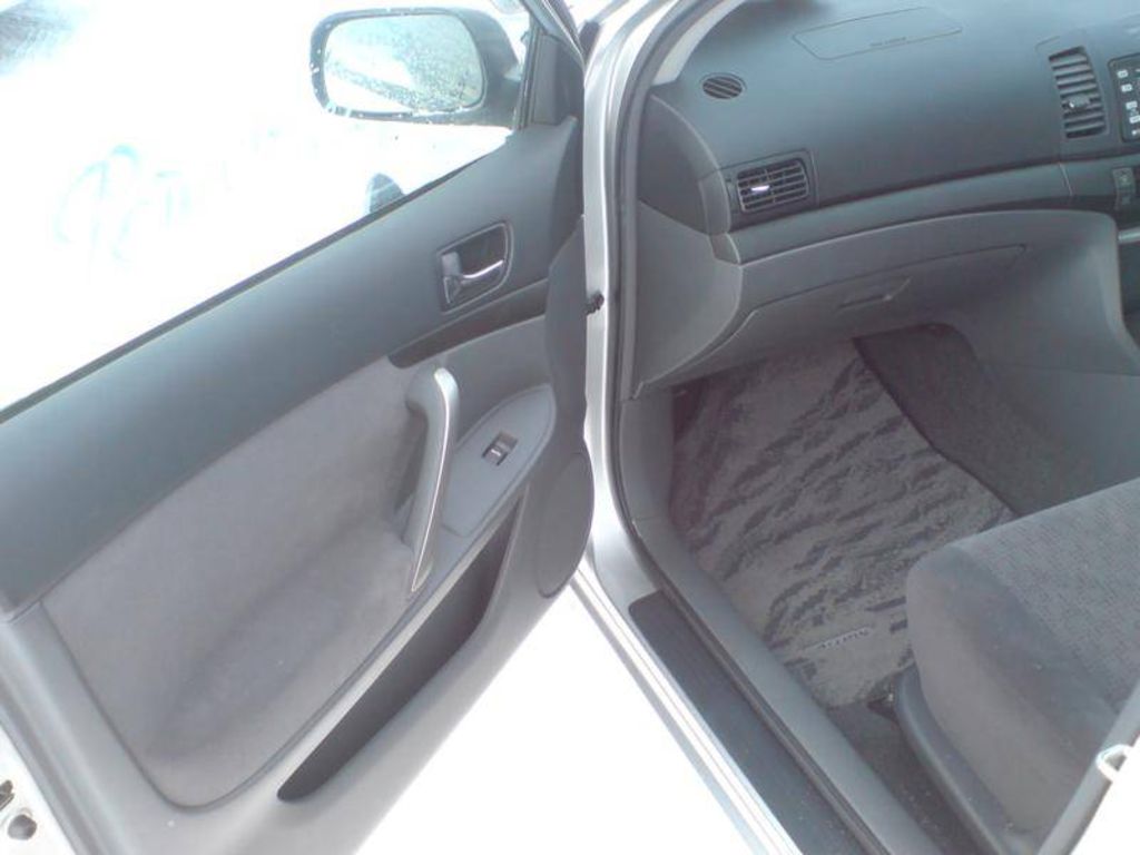 2003 Toyota Allion