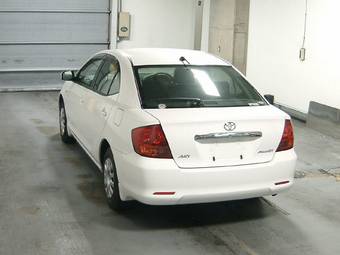 2003 Toyota Allion Pics
