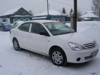 2003 Toyota Allion Photos