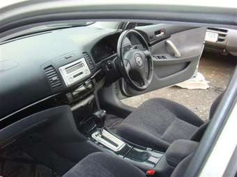 2003 Toyota Allion Photos