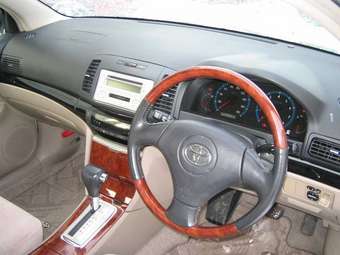 2003 Toyota Allion Photos