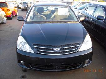 2003 Toyota Allion Pics