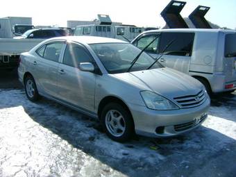 2003 Toyota Allion Photos