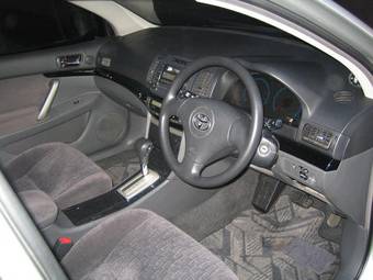2003 Toyota Allion Pics