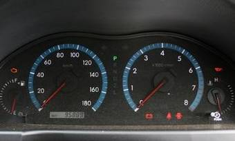 2003 Toyota Allion Photos