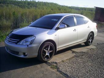 2003 Toyota Allion Photos