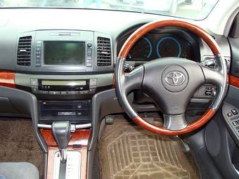 2003 Toyota Allion Photos