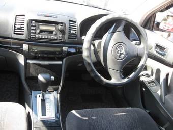 2003 Toyota Allion Photos