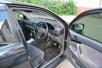 2003 Toyota Allion Photos