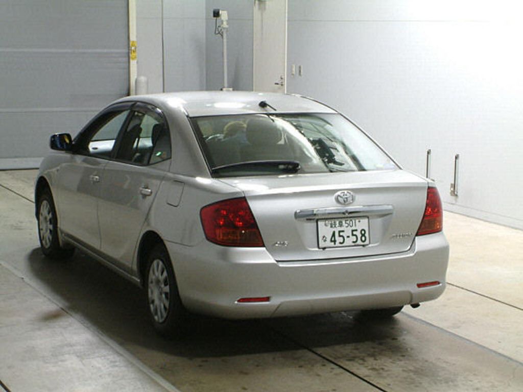 2004 Toyota Allion