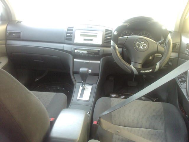 2004 Toyota Allion