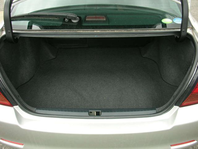 2004 Toyota Allion