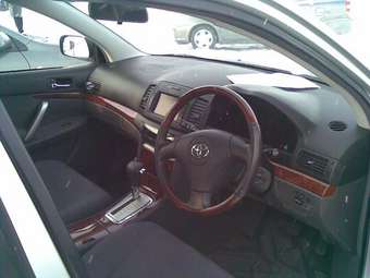 2004 Toyota Allion