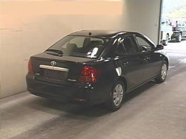 2004 Toyota Allion
