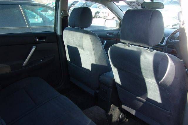 2004 Toyota Allion