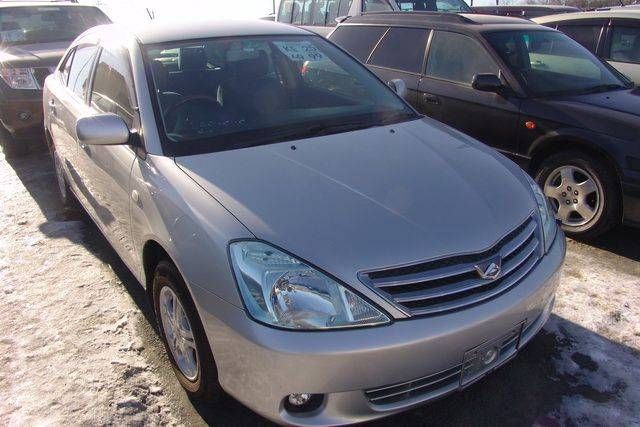 2004 Toyota Allion