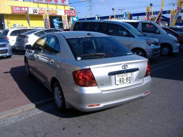 2004 Toyota Allion
