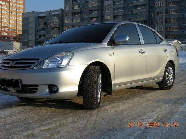 2004 Toyota Allion