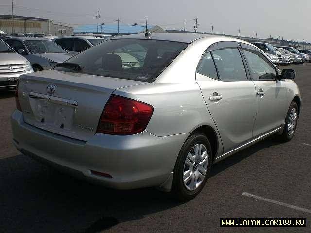 2004 Toyota Allion