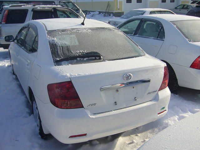 2004 Toyota Allion